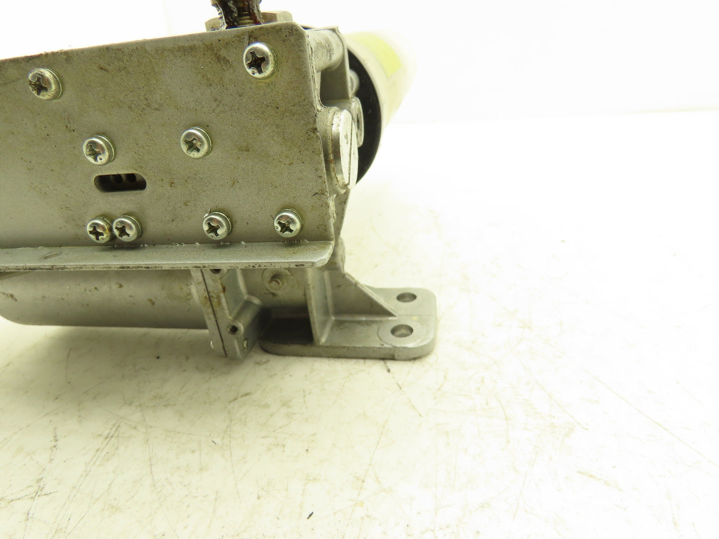 Lube Corp EGM-10S-4-4C Lubrication Grease Pump 400mL Cartridge System