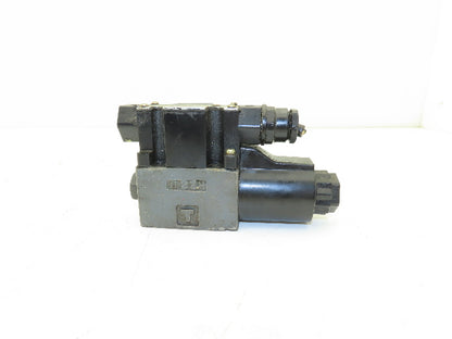 Tokimec DG4V-3-2A-M-P7-H-7-52 Hydraulic Directional Control Solenoid Valve 24VDC