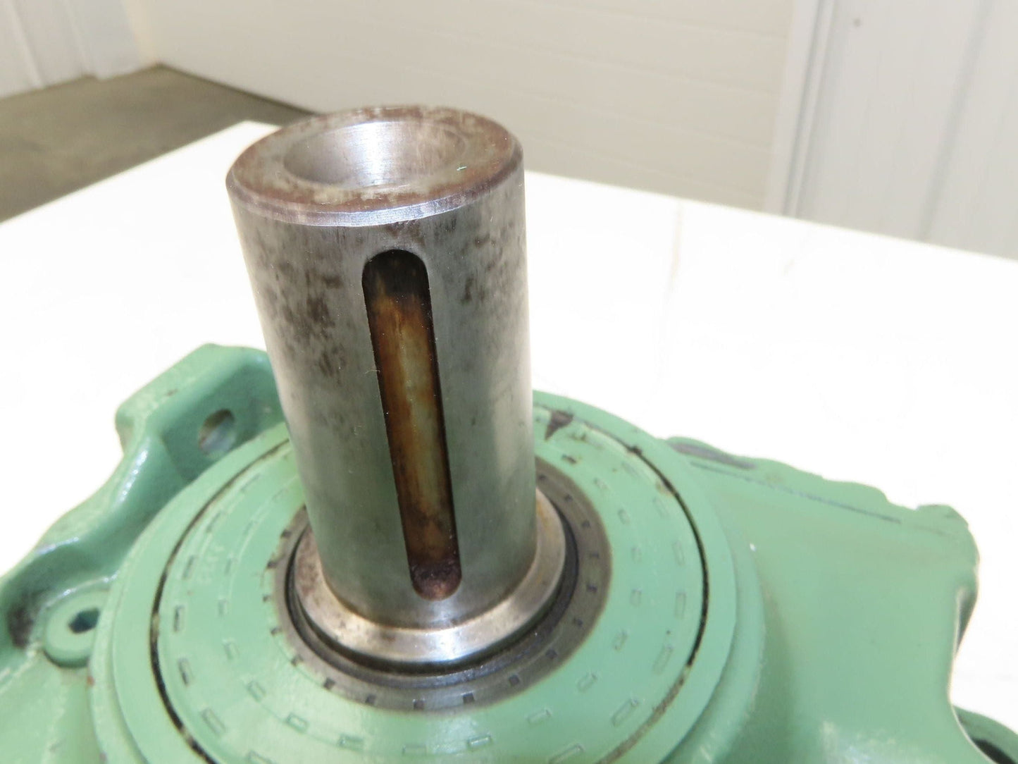 SEW Eurodrive S57DT71D4 200:1 Gearmotor 1/2Hp 230/460V 3PH 8.5rpm LH 2262 in-lb