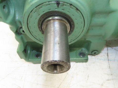 SEW Eurodrive S57DT71D4 200:1 Gearmotor 1/2Hp 230/460V 3PH 8.5rpm LH 2262 in-lb