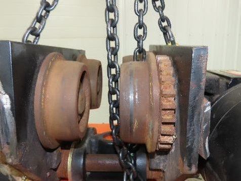 CM Lodestar L 1 Ton Electric Chain Hoist 16 FPM 15' Lift 635 Power Trolley 3PH