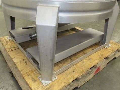 Mobile Stainless Steel Mixing Vessel 136 Gallon Tank Food Grade Sanitary Drain