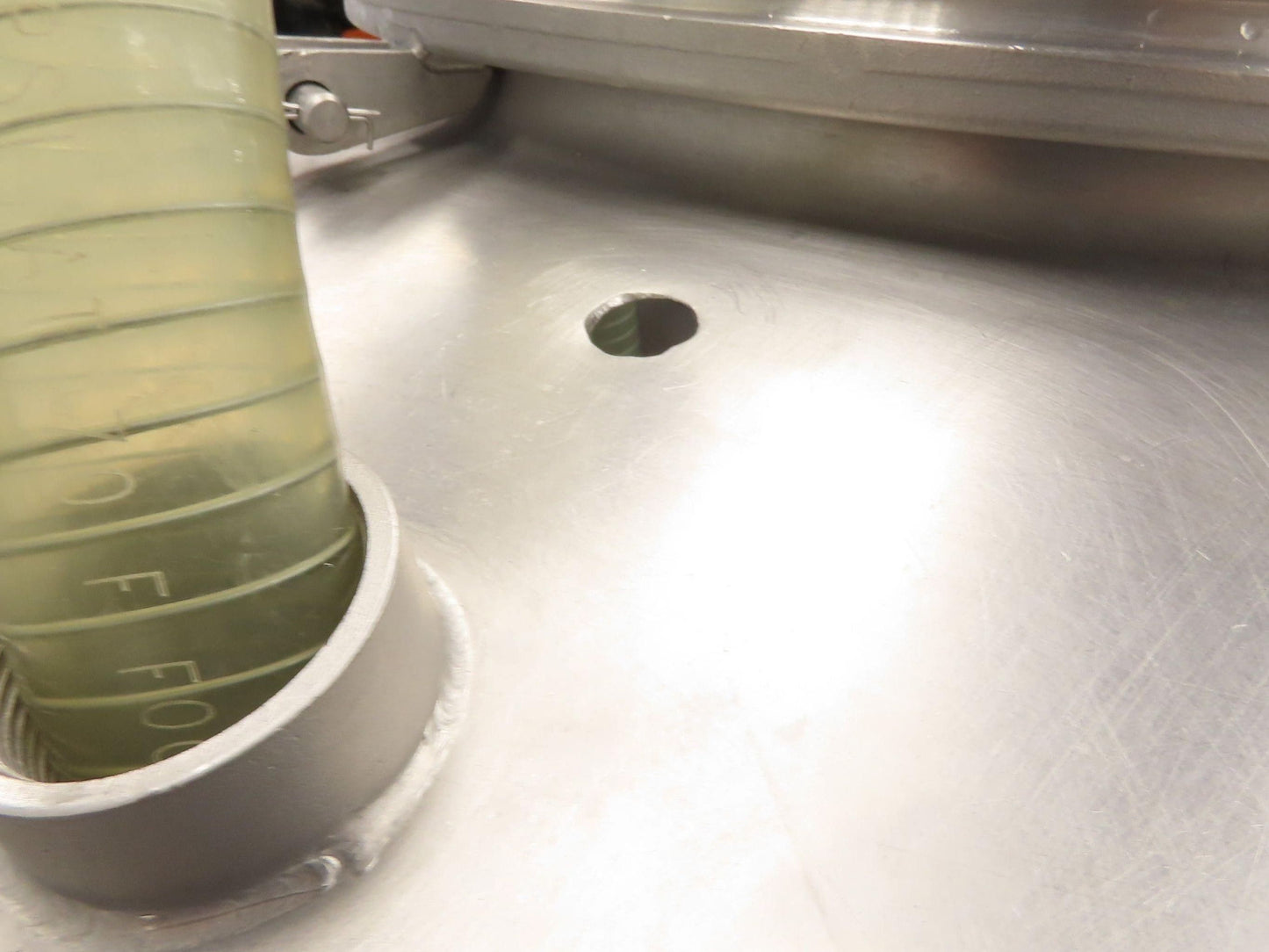 Mobile Stainless Steel Mixing Vessel 136 Gallon Tank Food Grade Sanitary Drain