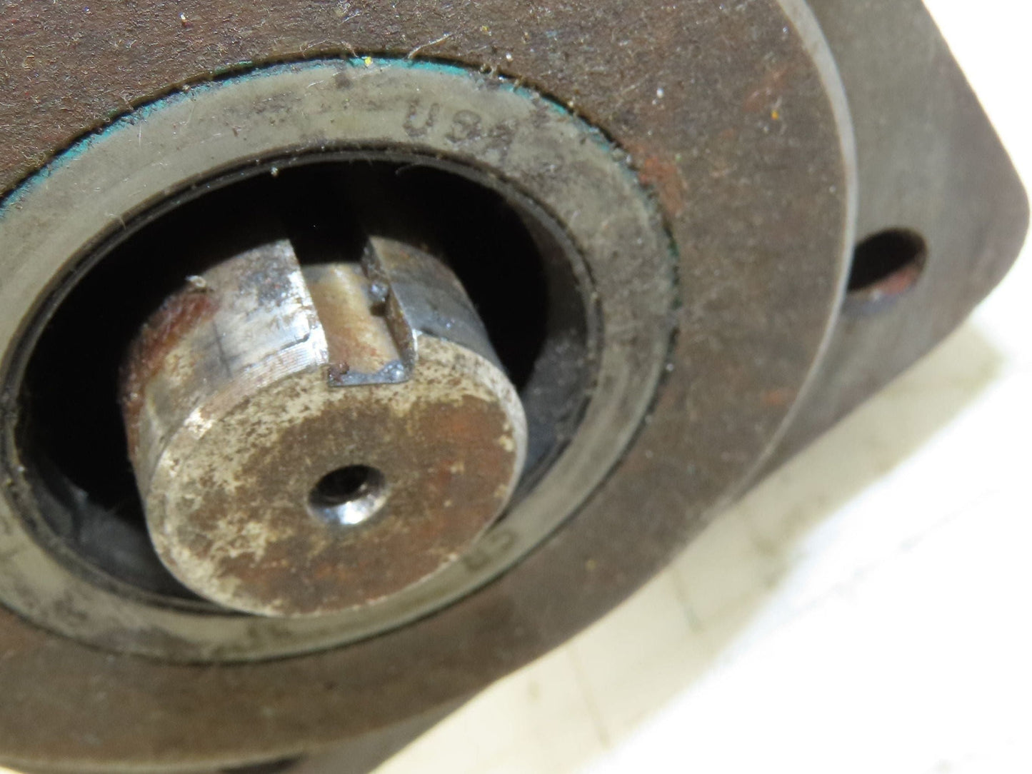 Leeson C145T11FC1F AC Gearmotor 4.75:1 Hub City Reducer 239rpm 1Hp 230/460v LH