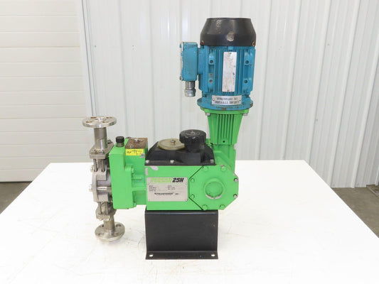 Pulsafeeder Pulsar 25H Hydraulic Diaphragm Metering Pump 2.4 GPH 1/2" Flanged