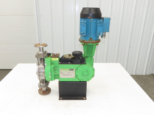 Pulsafeeder Pulsar 25H Hydraulic Diaphragm Metering Pump 17.5 GPH 1/2" Flanged