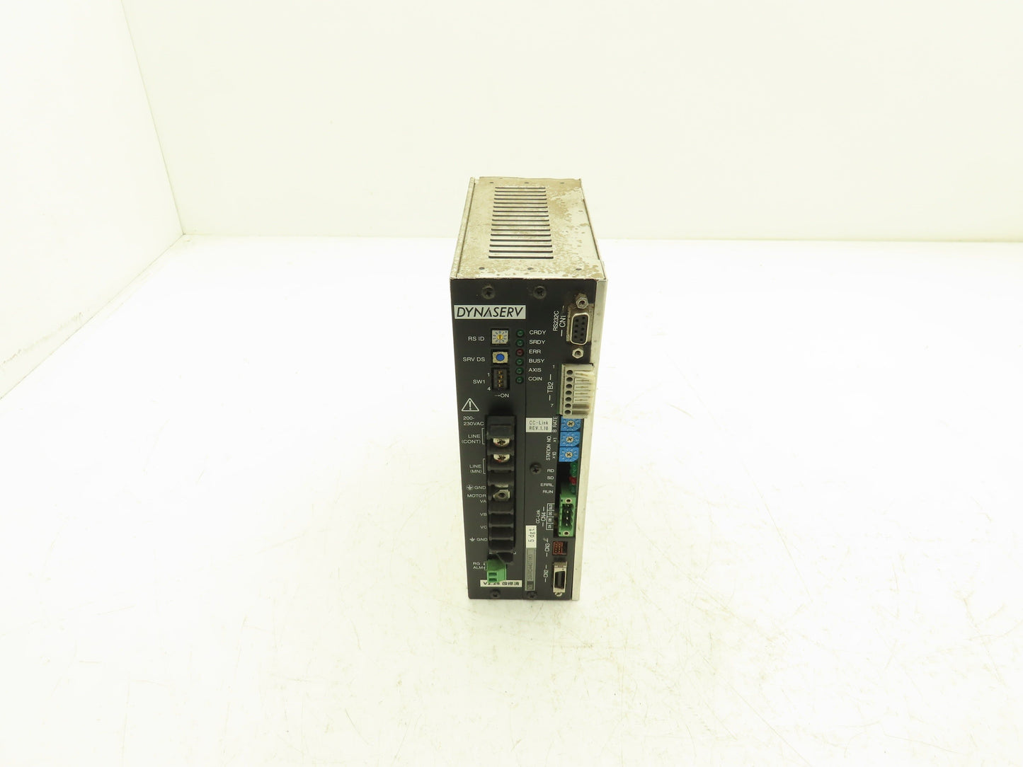 Yokogawa Dynaserv UR1015C0ZB-2CN*C DD Servo Drive Actuator 230VAC 300VA V2.25