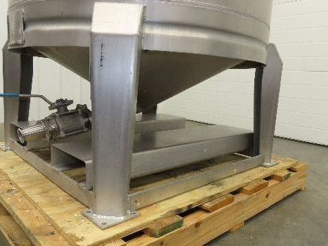 Mobile Stainless Steel Mixing Vessel 136 Gallon Tank Food Grade Sanitary Drain