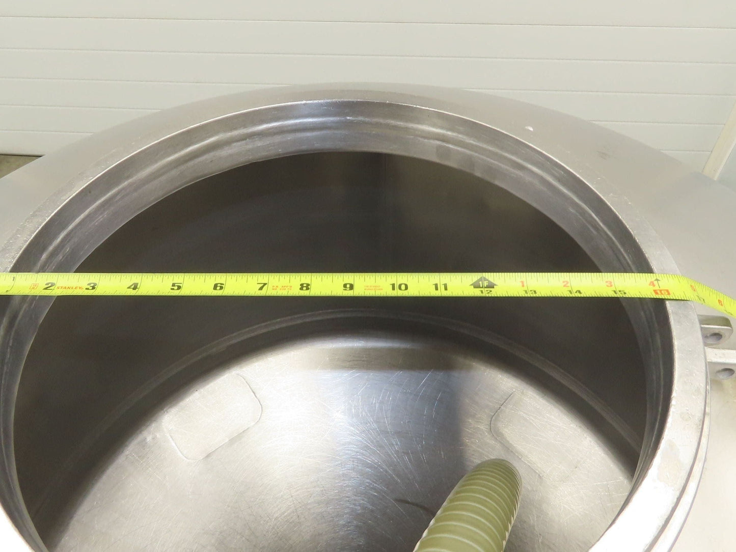 Mobile Stainless Steel Mixing Vessel 136 Gallon Tank Food Grade Sanitary Drain