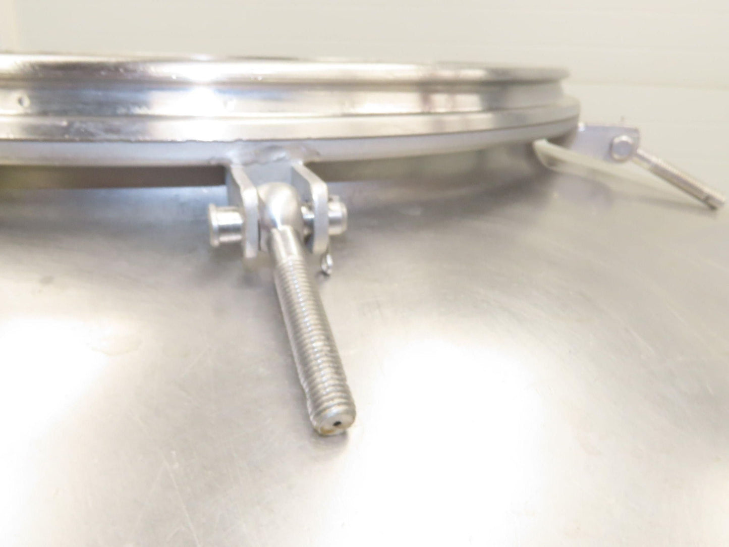 Mobile Stainless Steel Mixing Vessel 136 Gallon Tank Food Grade Sanitary Drain