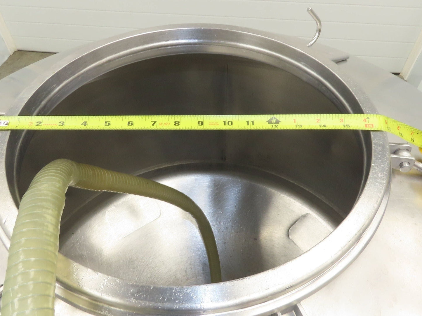 Mobile Stainless Steel Mixing Vessel 136 Gallon Tank Food Grade Sanitary Drain