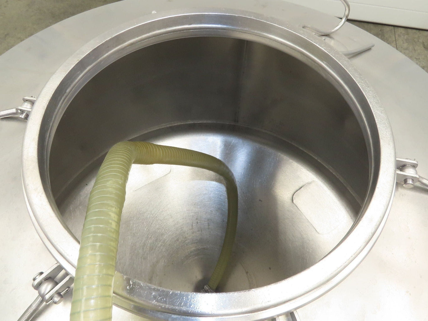 Mobile Stainless Steel Mixing Vessel 136 Gallon Tank Food Grade Sanitary Drain