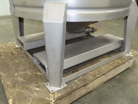 Mobile Stainless Steel Mixing Vessel 136 Gallon Tank Food Grade Sanitary Drain