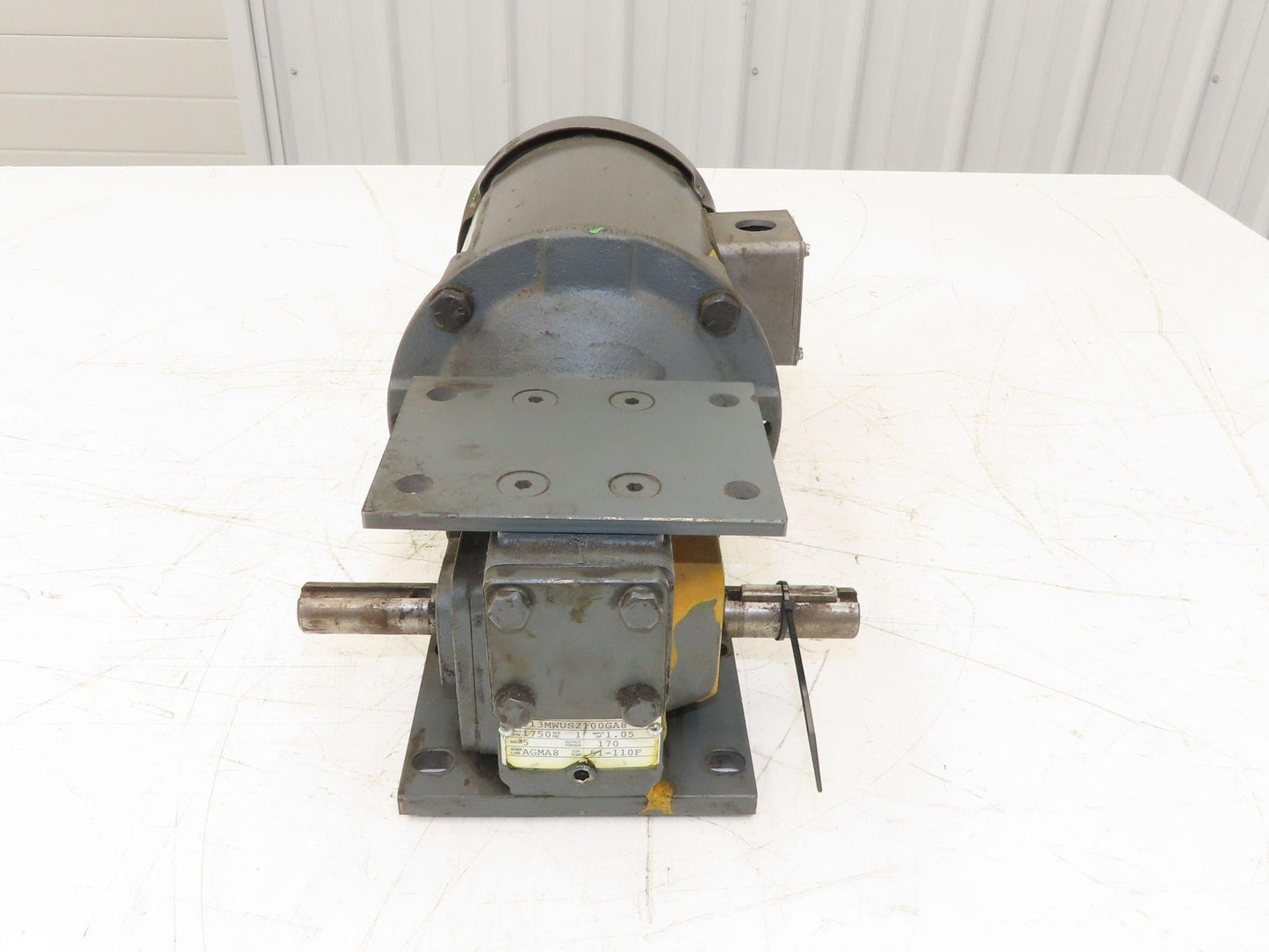 Baldor Winsmith Gearmotor 5:1 Reducer 345rpm .75Hp 460v 3ph Dual Output