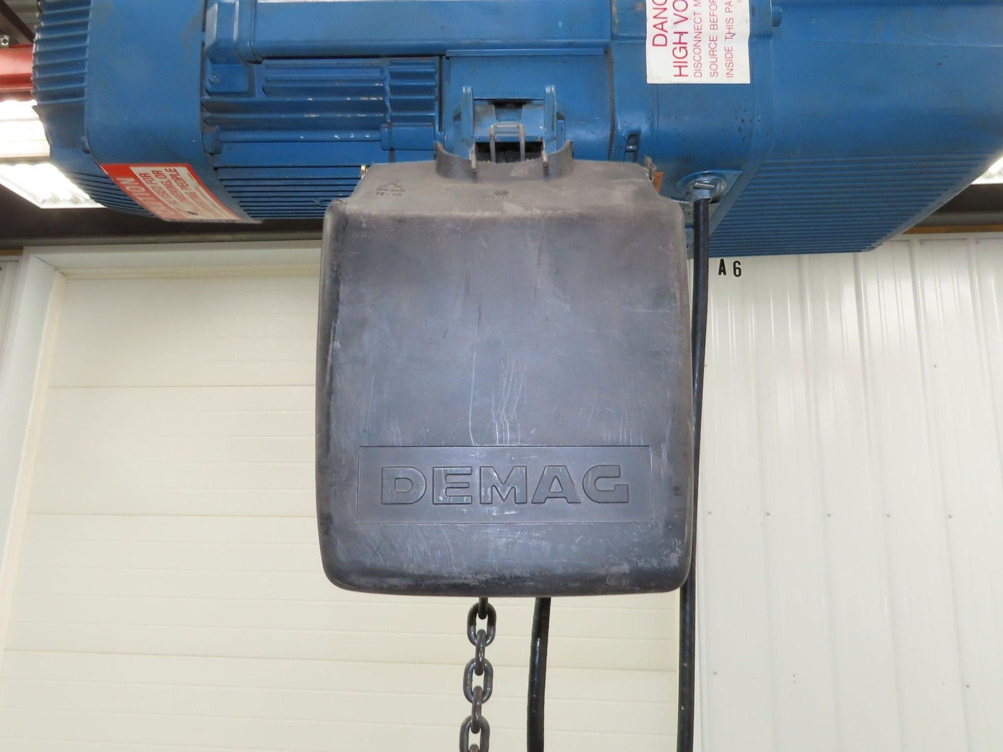 Demag DKUN 10-1000 2200 Lb 1 Ton Electric Chain Hoist 18' Lift 12/50 FPM 2 Speed