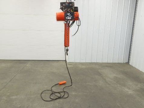 CM Lodestar L 1 Ton Electric Chain Hoist 20' Lift 16 FPM 635 Power Trolley 3PH