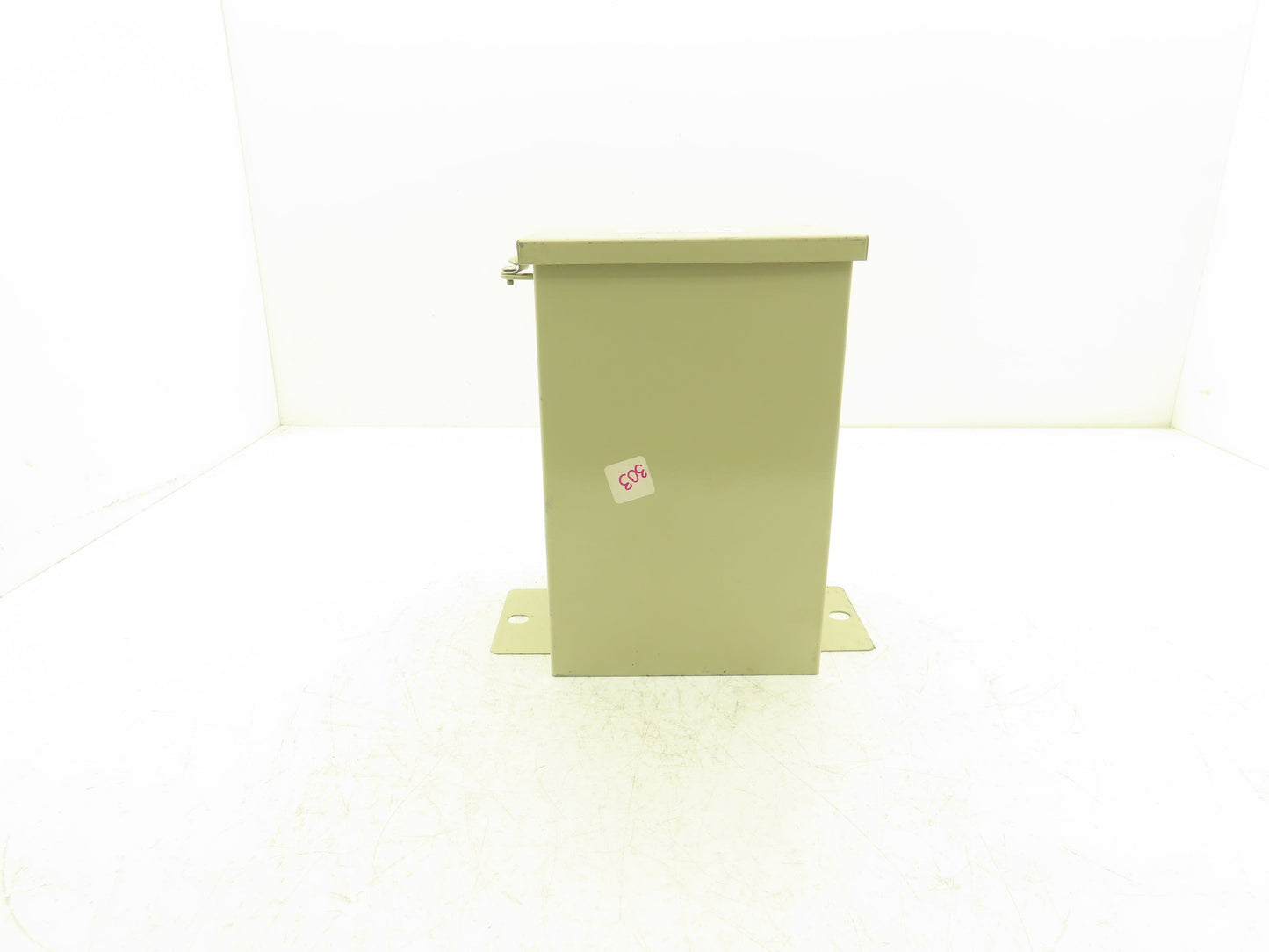 ABB C484D8-3FI Enclosed Indoor Capacitor 8 Kvar 480V 3PH NEMA 12 Dry Type