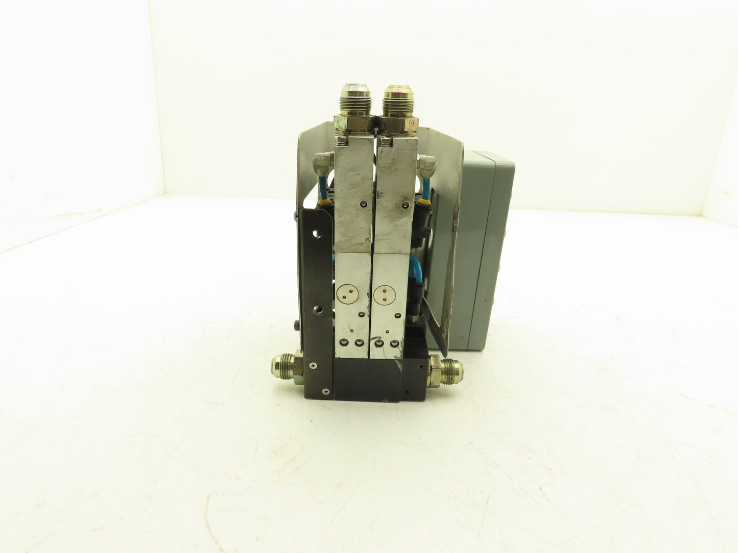 Parker CVX-0260BE0SECG Vacuum Generator 2-Channel 70psi 24vdc