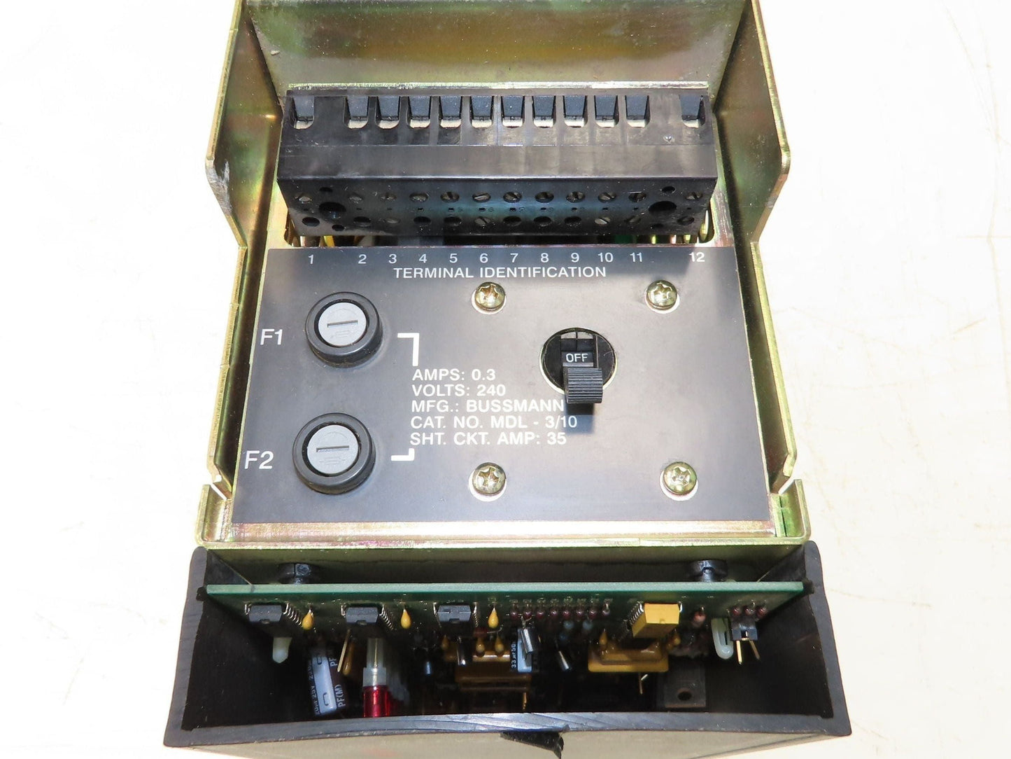 Allen Bradley 1388B-AV10 DC Servo Controller Ser B 150V 10A 0.75kw