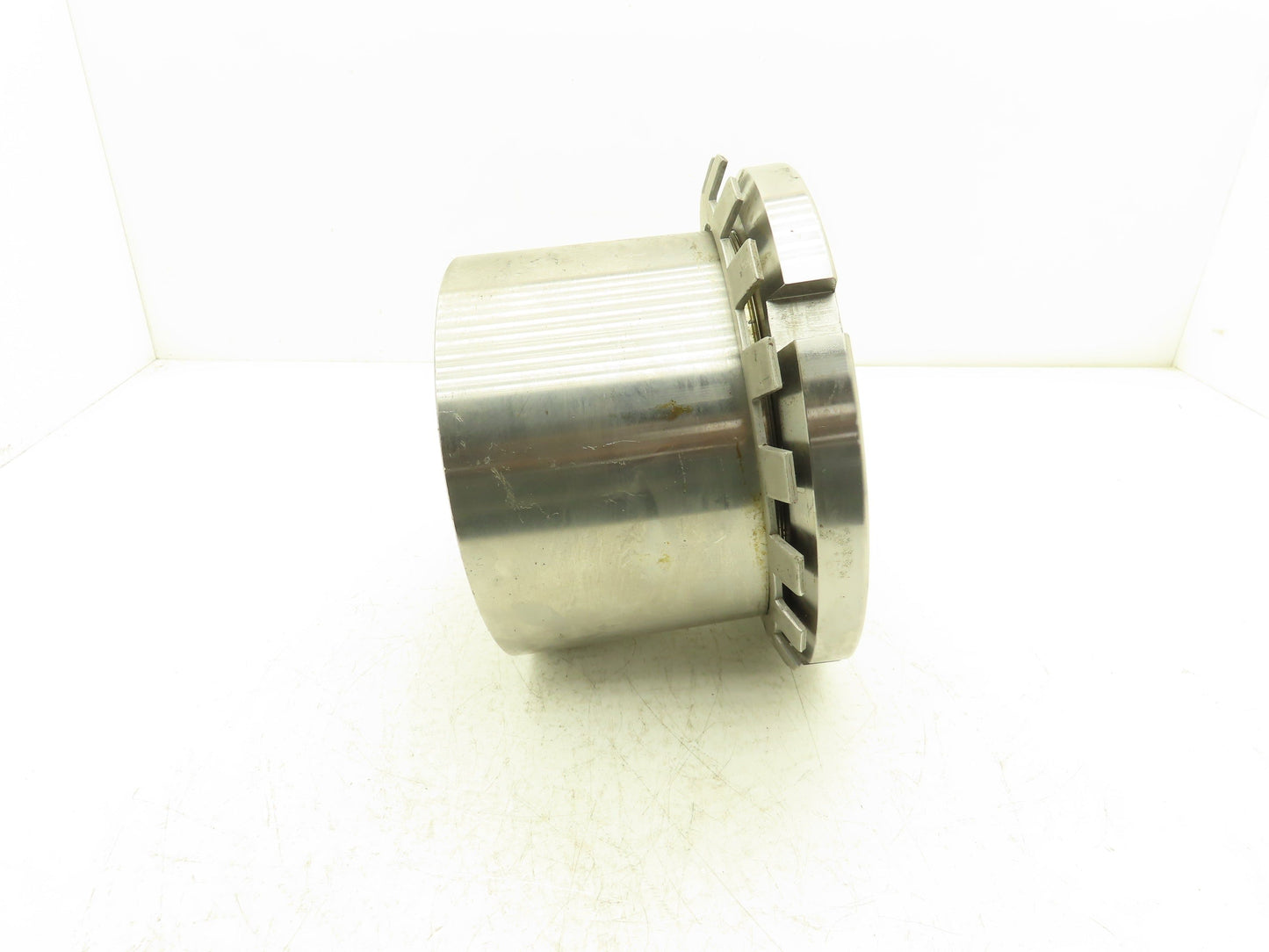 SKF S144-7-15/16 Bearing Sleeve Adapter 7-15/16" Bore w/Locknut