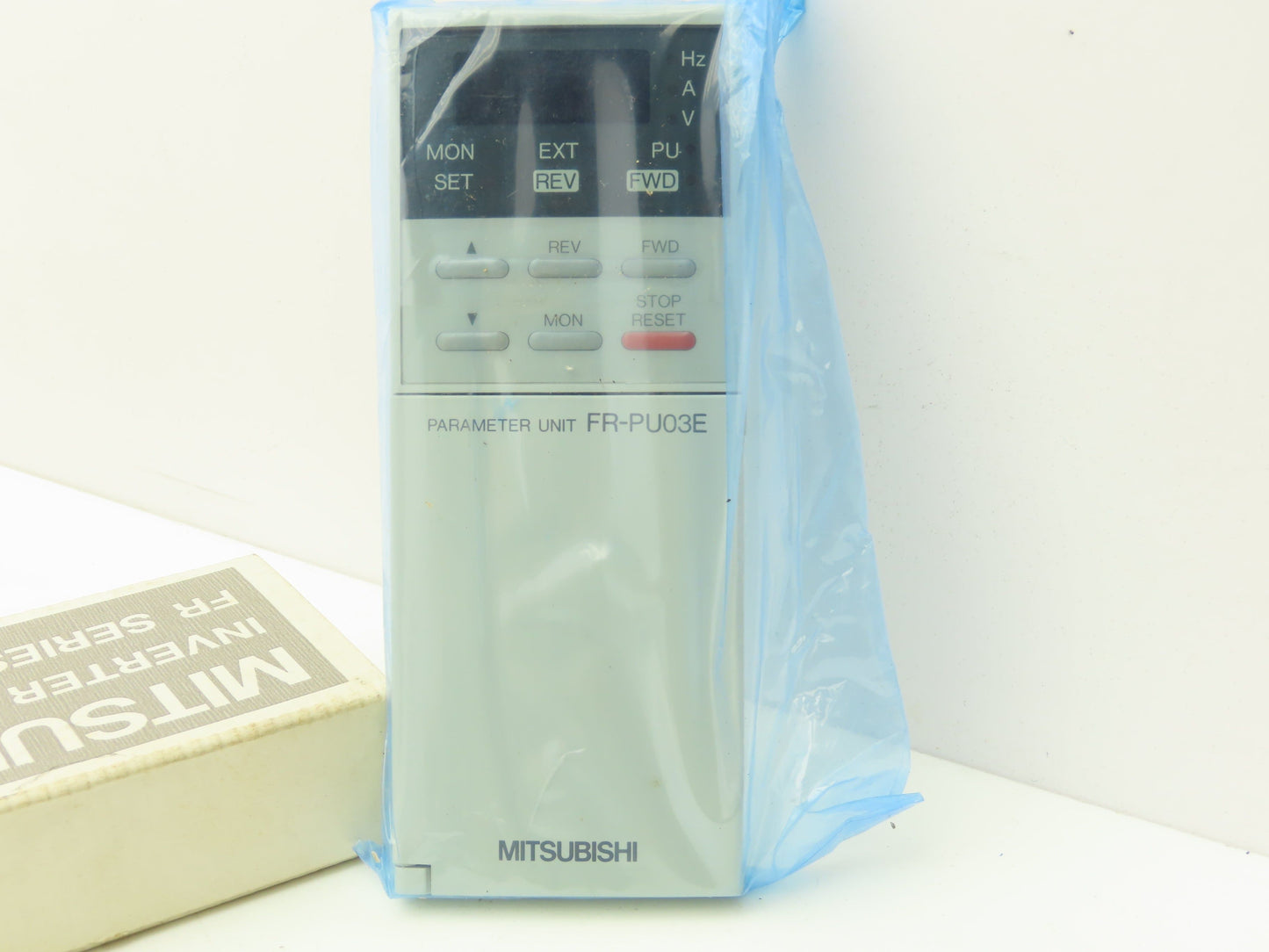 Mitsubishi FR-A044-0.75K-UL Inverter FREQROLA044 VFD AC Drive 3HP 380-460VAC 3PH