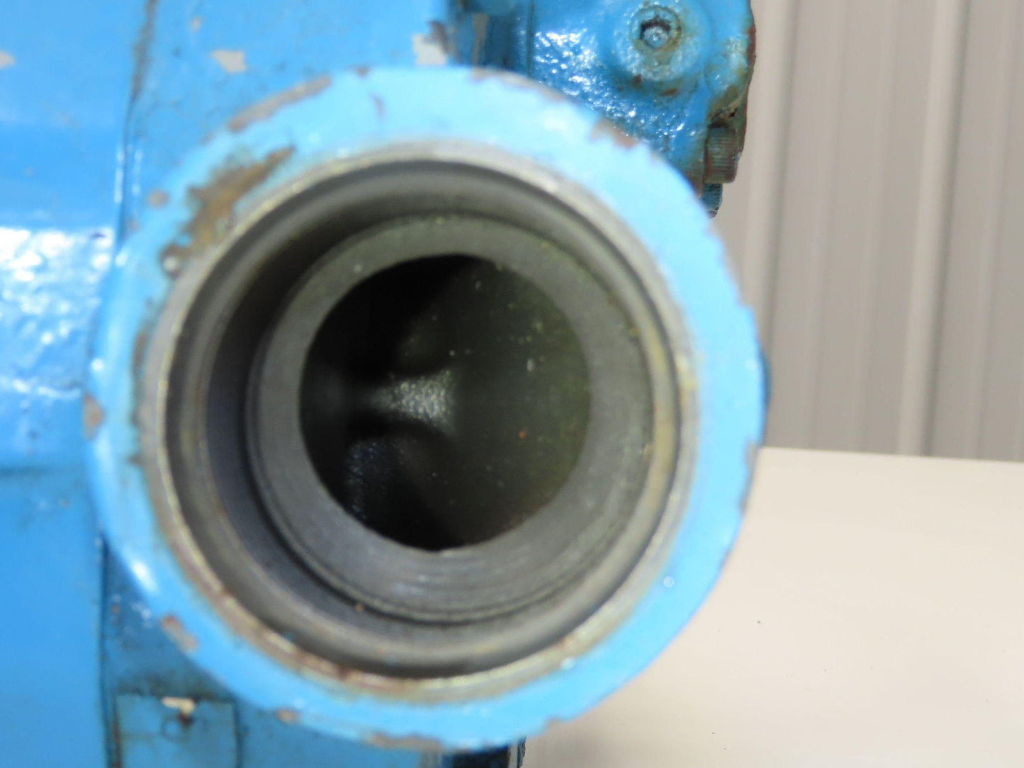 Vickers PVB15 FLSW Y30 C11 Hydraulic Piston Pump 15.7gpm @ 1800rpm