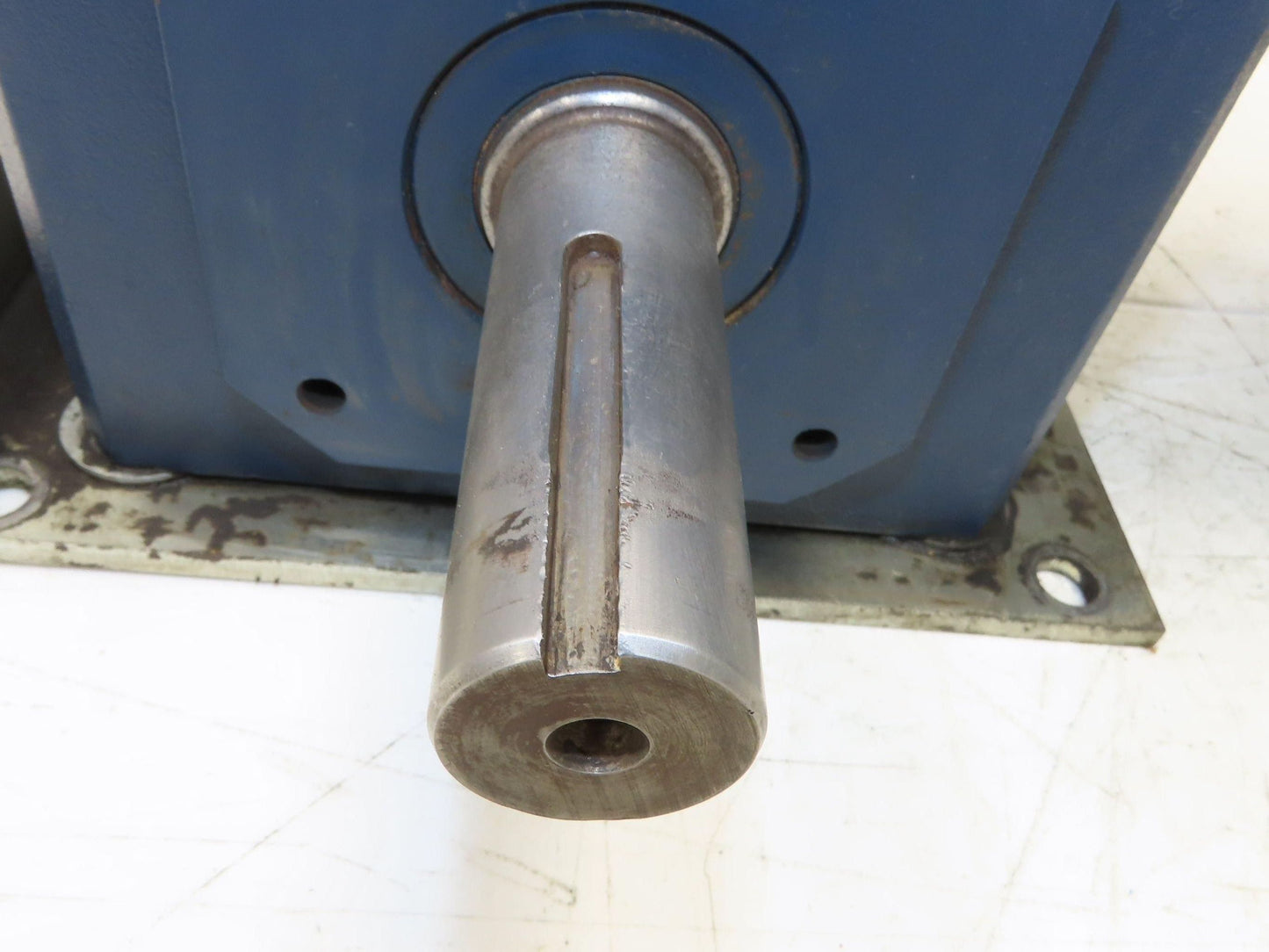 Leeson G121051.00 Brake Gear Motor 1.5Hp 230/460V 3PH Ironman 40:1 Reducer 44rpm