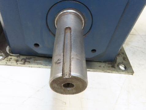 Leeson G121051.00 Brake Gear Motor 1.5Hp 230/460V 3PH Ironman 40:1 Reducer 44rpm