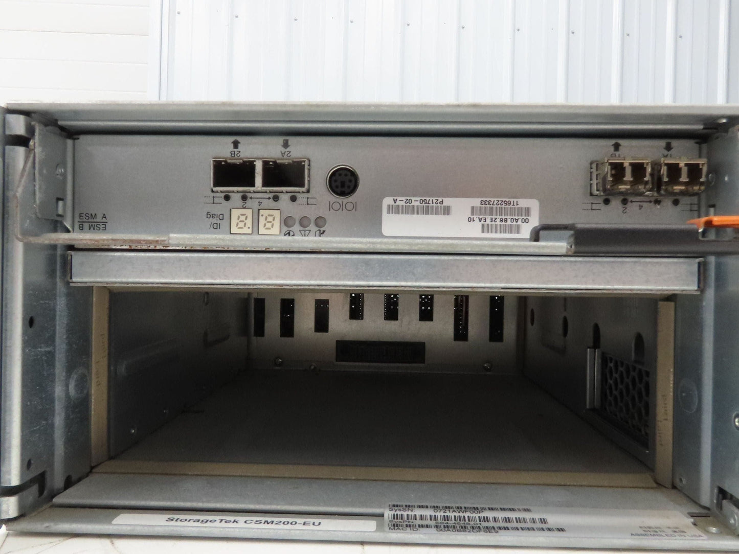 Sun StorageTek CSM200-EU 16-Bay RAID Fibre Channel 3.5" NO HDDs NO PSUs