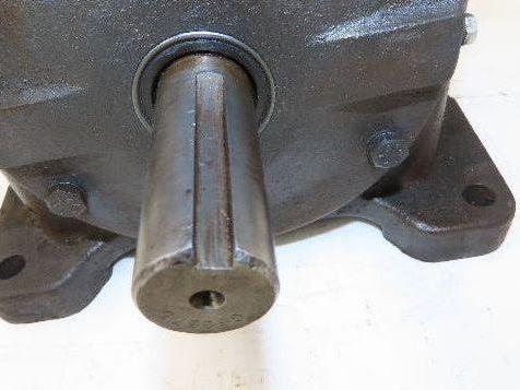 Browning 237U1-LR60 Worm Gearbox 60:1 Reducer .63Hp 29rpm Dual Output