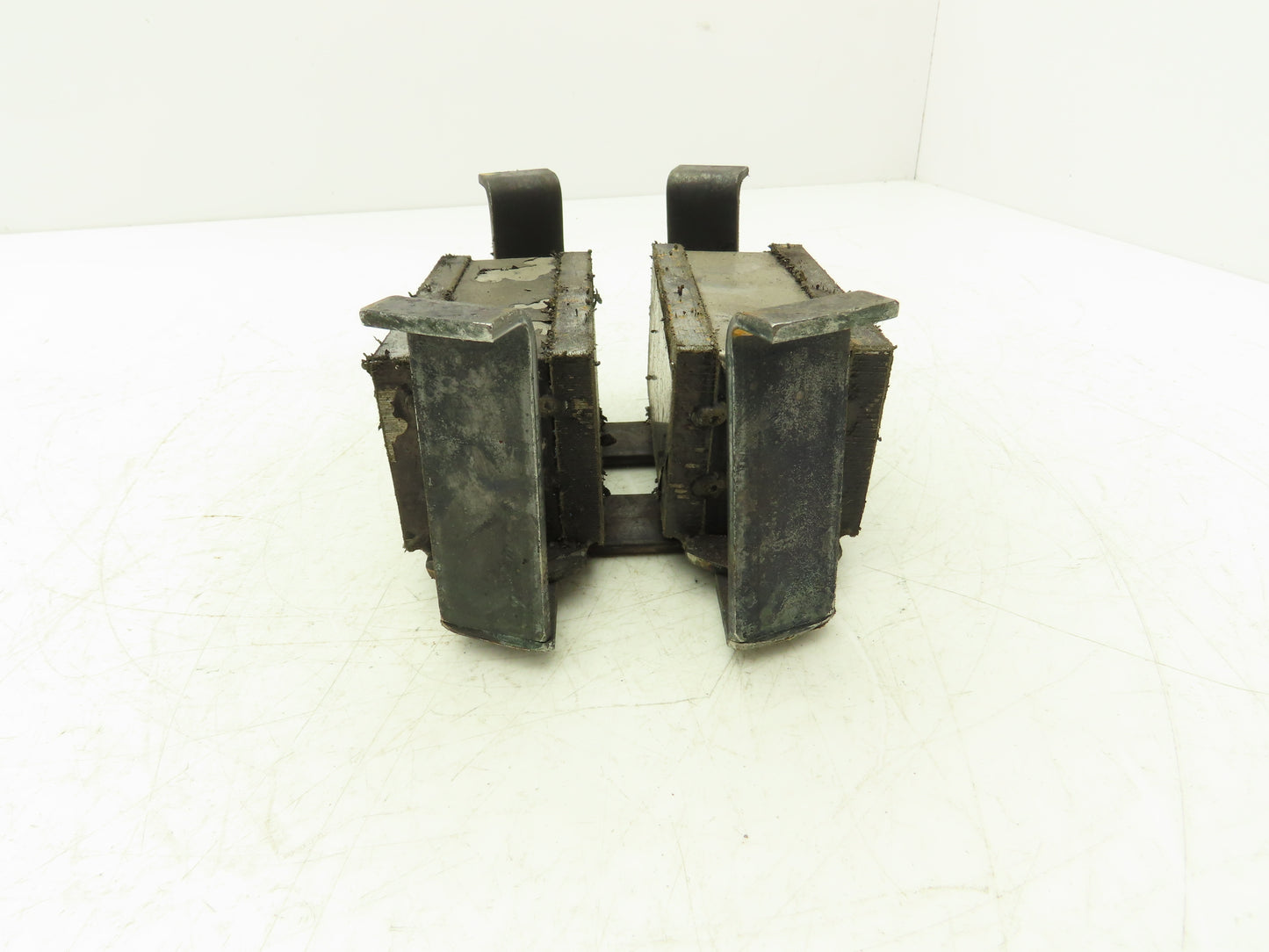 Hayward Model 72 Simplex Double Magnet Drop-in Insert for 4"-6" Basket Strainer