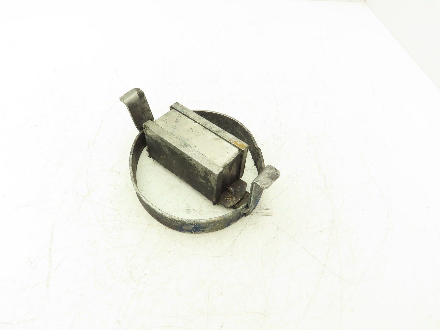 Hayward Model 72 Simplex Single Magnet Drop-in Insert for 4"-6" Basket Strainer