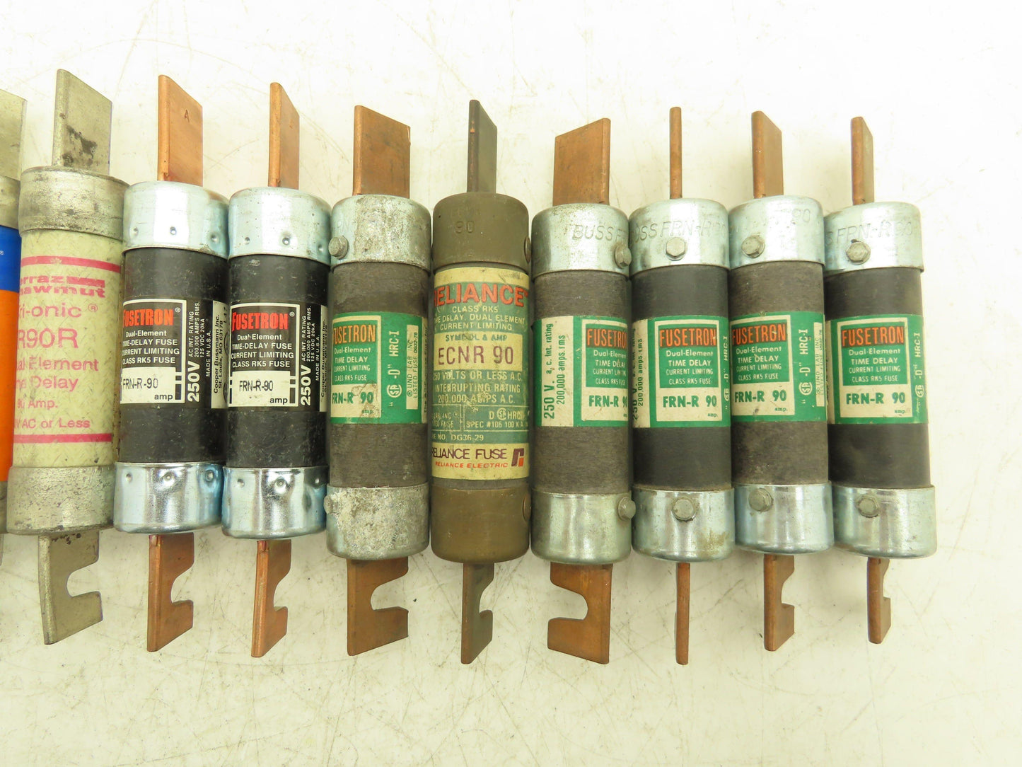 Dual Element Time Delay Fuse 90A 600VAC Class RK5 Mixed Brand Lot of 16