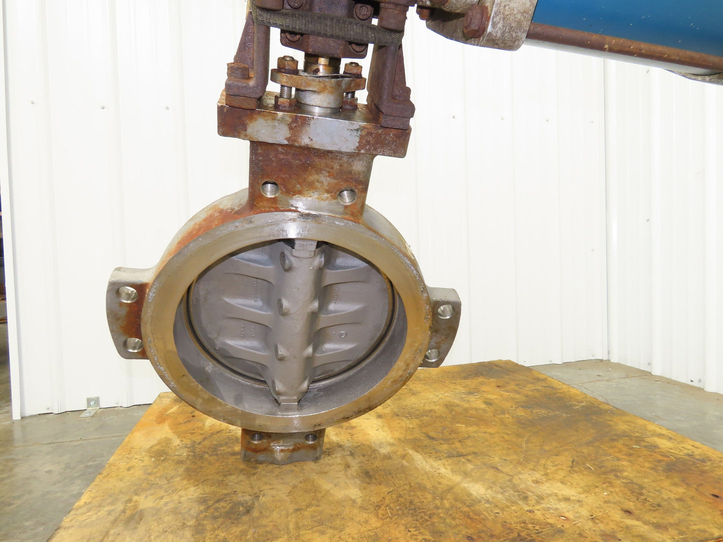 Jamesbury ST-2400 18" Stainless Wafer Butterfly Valve Air Actuator & Positioner