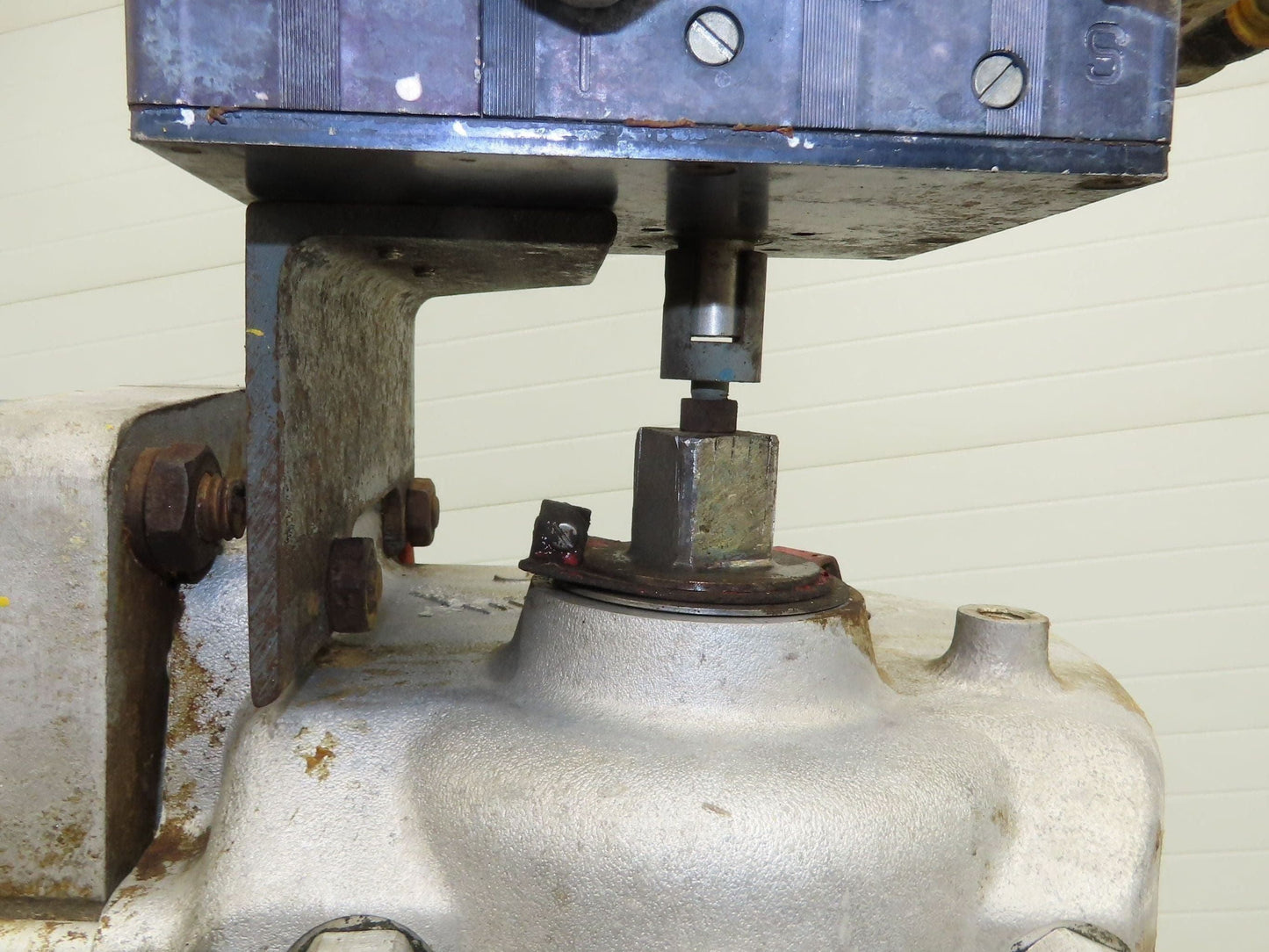 Jamesbury ST-600 18" Stainless Wafer Butterfly Valve Air Actuator & Positioner