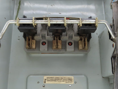 Siemens F-353 I-T-E Enclosed Switch Fusible 100A 600VAC 3-Pole Type 1