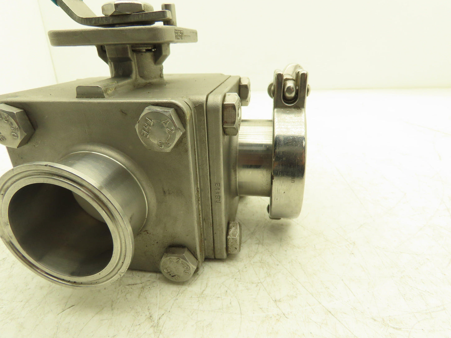 VNE 68-00 2" Sanitary Tri-Clamp Ball Valve 3-Way Stainless with 1 Cap and Clamp