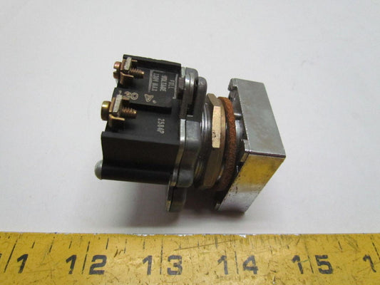 Eaton Cutler Hammer E30DF Compact Pushbutton