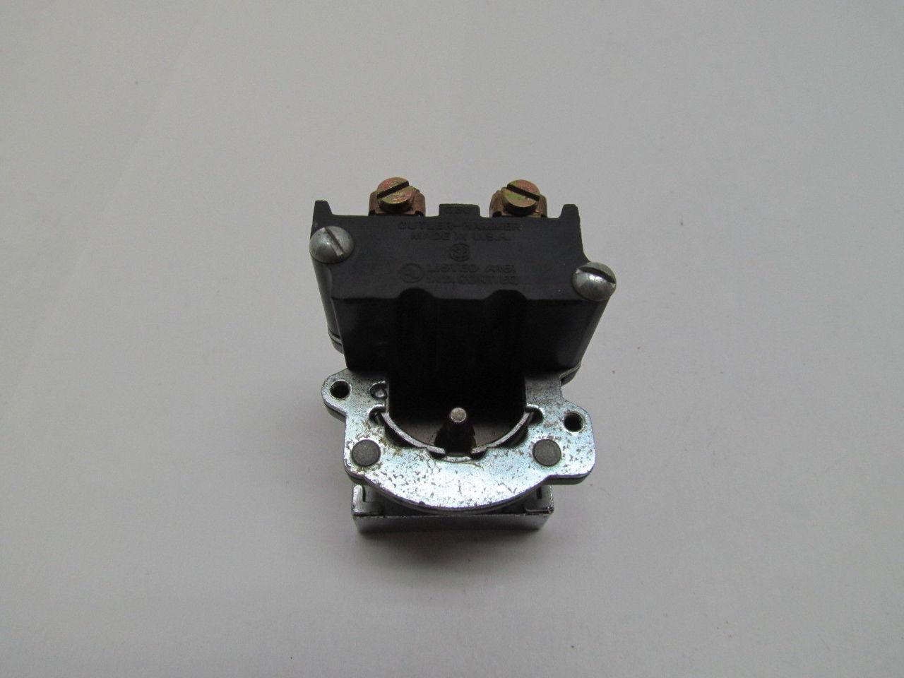 Eaton Cutler Hammer E30DF Compact Pushbutton