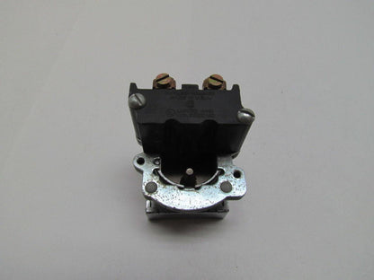 Eaton Cutler Hammer E30DF Compact Pushbutton