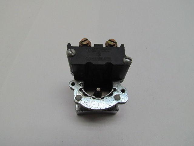 Eaton Cutler Hammer E30DF Compact Pushbutton