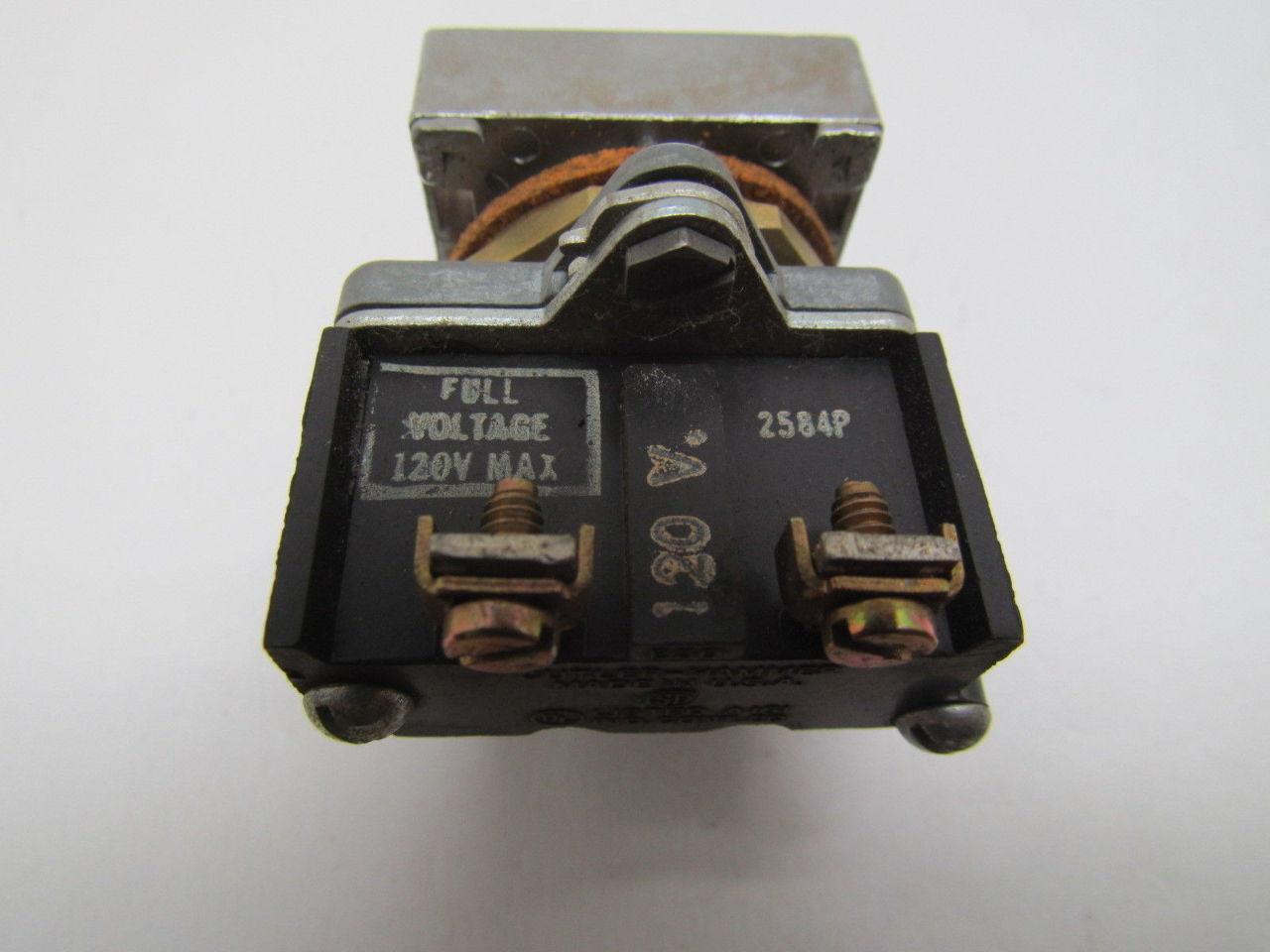 Eaton Cutler Hammer E30DF Compact Pushbutton