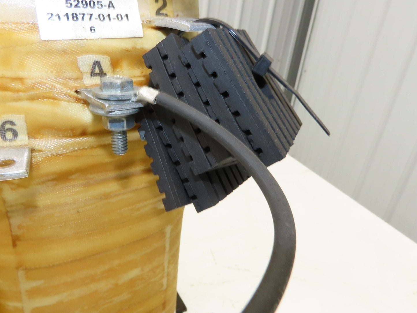 Olsun A75634 Buck/Boost Transformer 7.5kVA 31.3 Amp HV: 227-253v LV: 240v