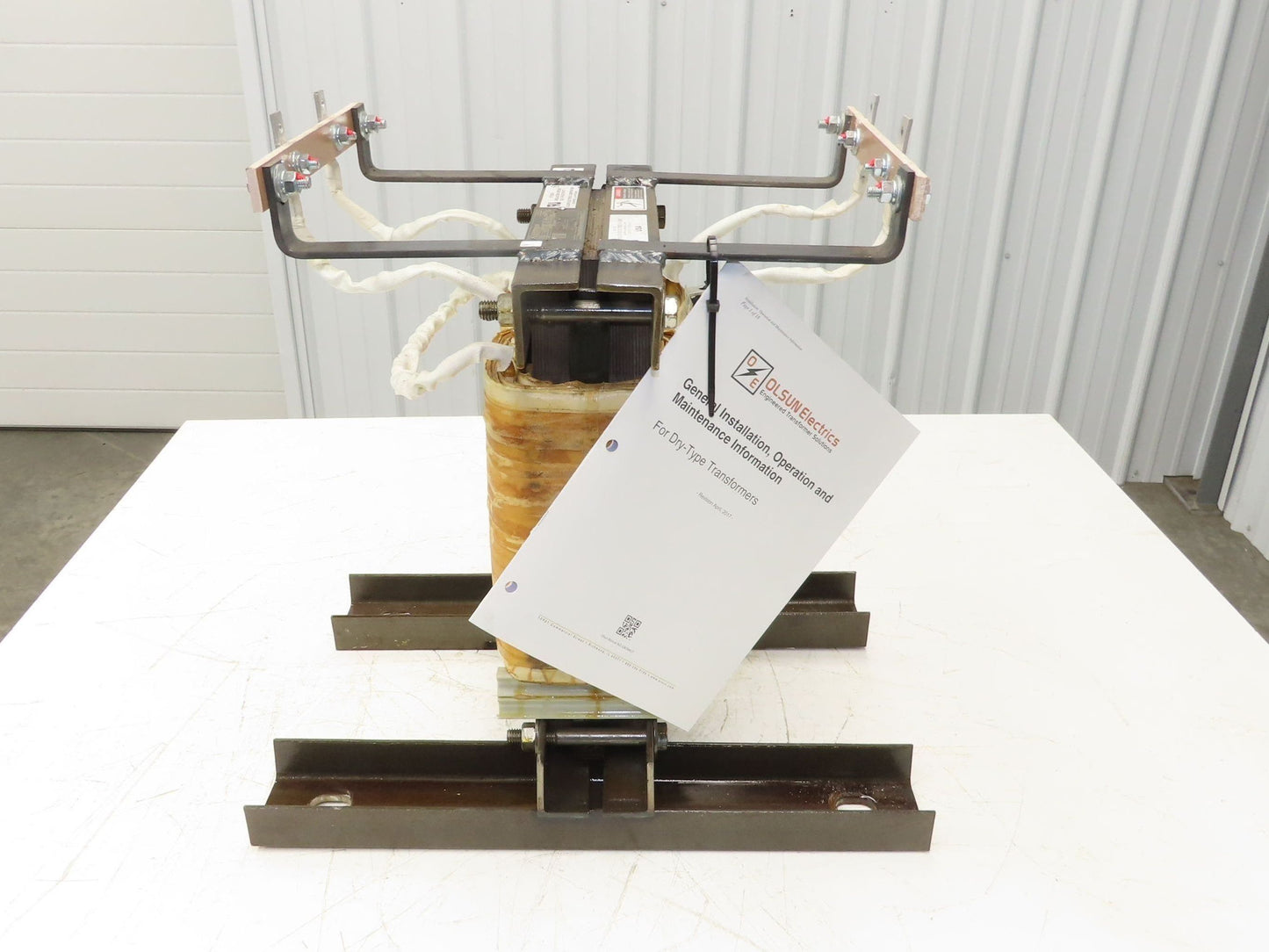 Olsun A75634 Buck/Boost Transformer 7.5kVA 31.3 Amp HV: 227-253v LV: 240v