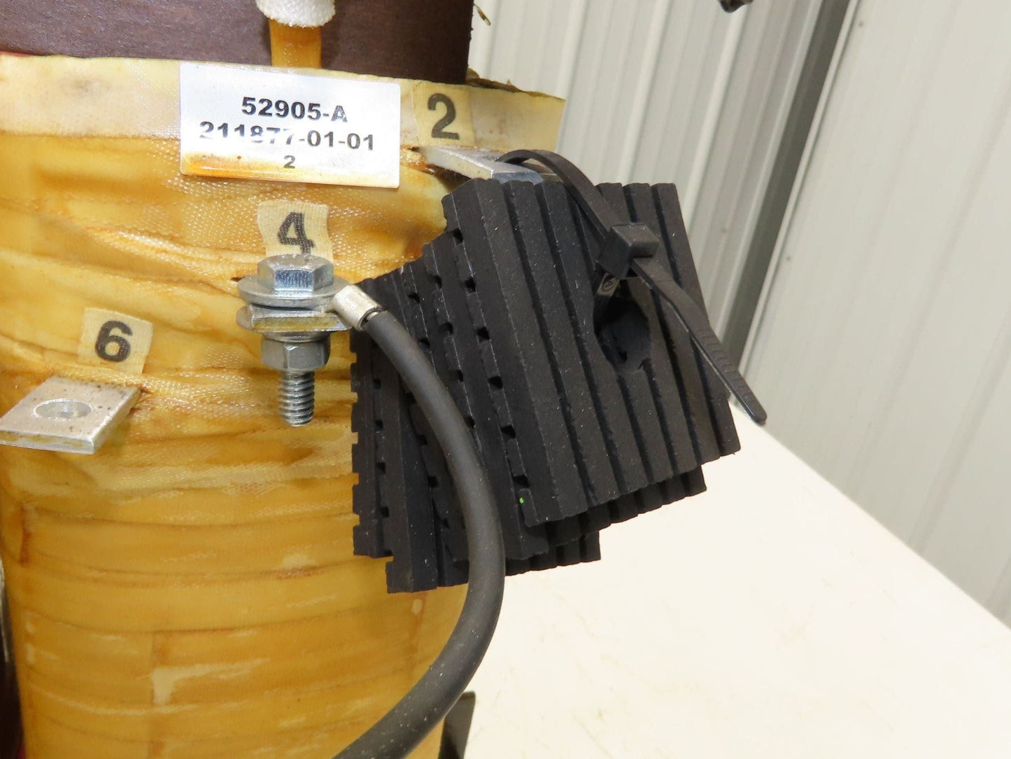 Olsun A75634 Buck/Boost Transformer 7.5kVA 31.3 Amp HV: 227-253v LV: 240v