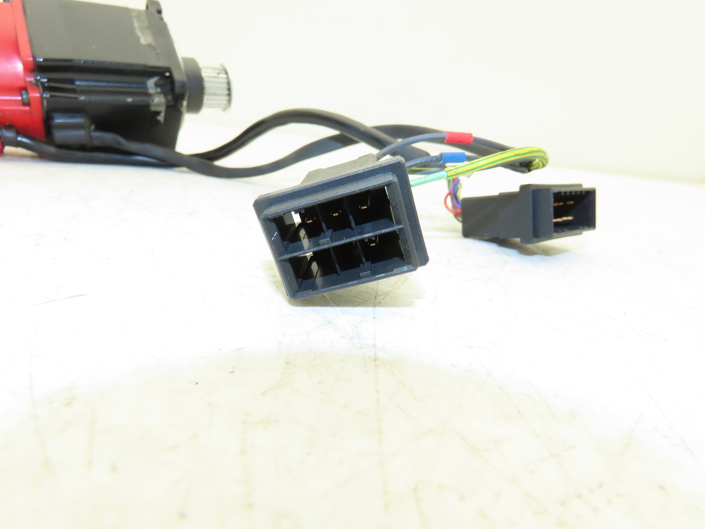 Fanuc A06B-0113-B075 AC Servo Motor 0.2kw 3000RPM Encoder A20B-8200-019