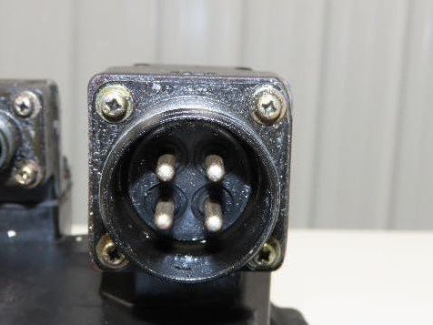 Okuma BL-MC190J-20T AC Servo Motor 3.9kW 2000 RPM 133V 16.9A 3PH Encoder