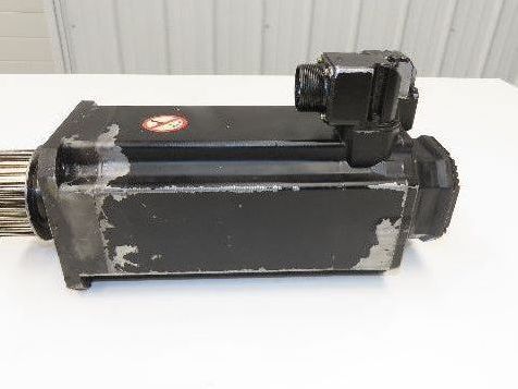 Okuma BL-MC190J-20T AC Servo Motor 3.9kW 2000 RPM 133V 16.9A 3PH Encoder