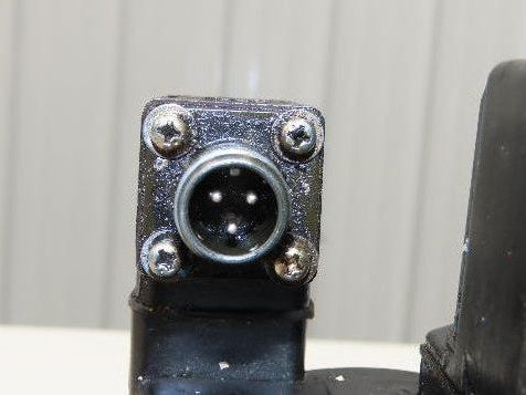 Okuma BL-MC190J-20T AC Servo Motor 3.9kW 2000 RPM 133V 16.9A 3PH Encoder