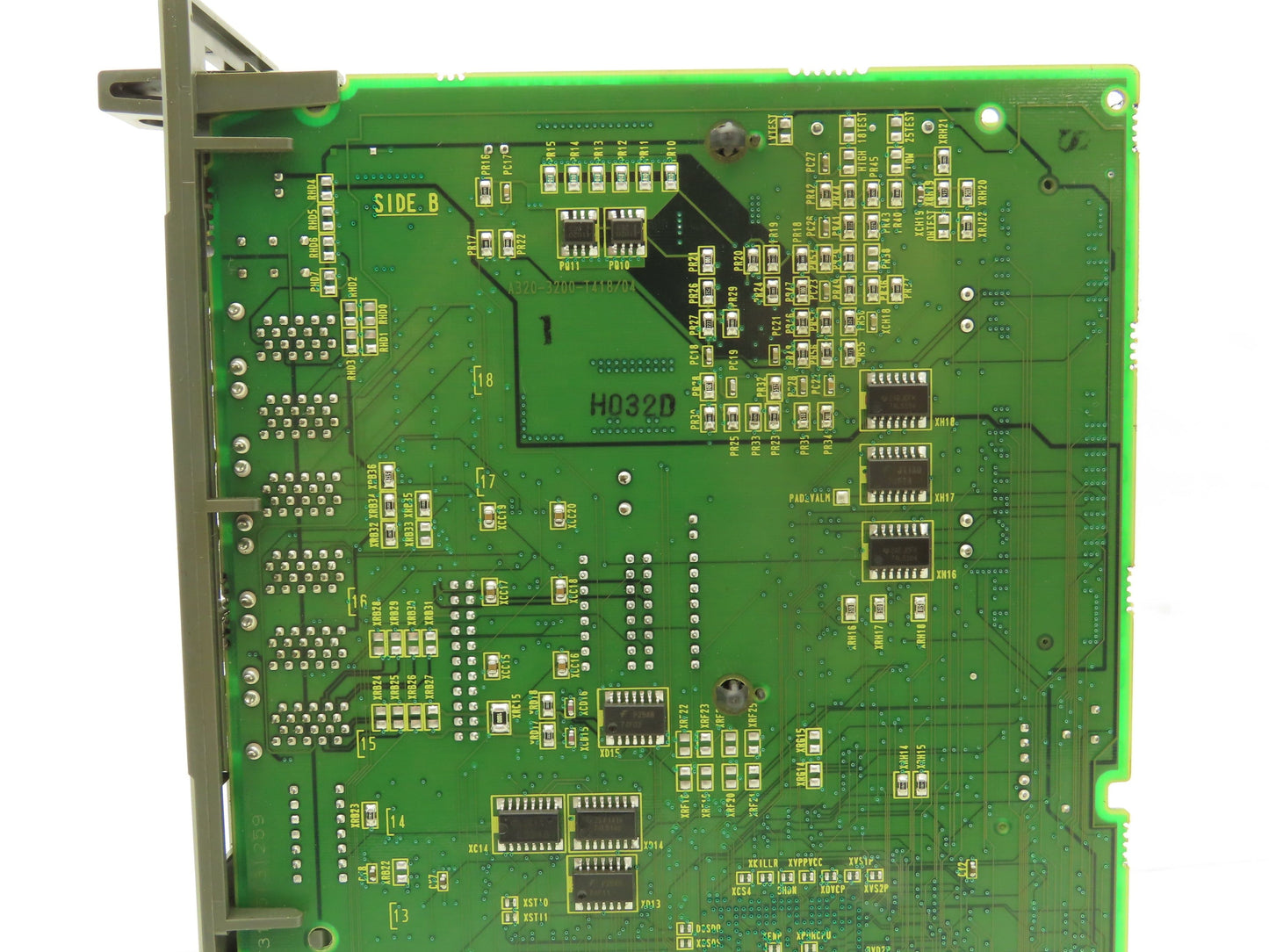 Fanuc A16B-3200-0412/03A Main Board Slot Card With SRAM CPU Servo Cards